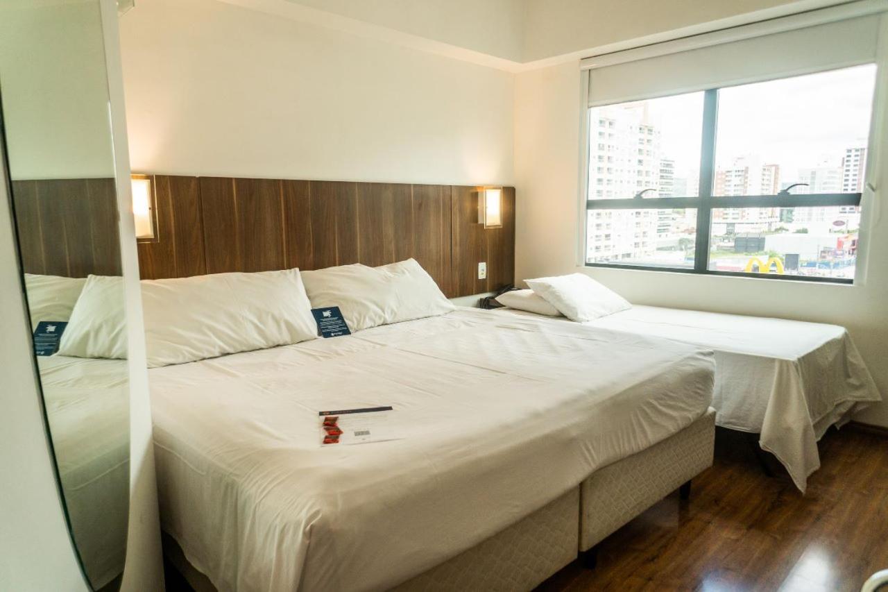 Firenze Business Hotel Palhoça Exteriör bild